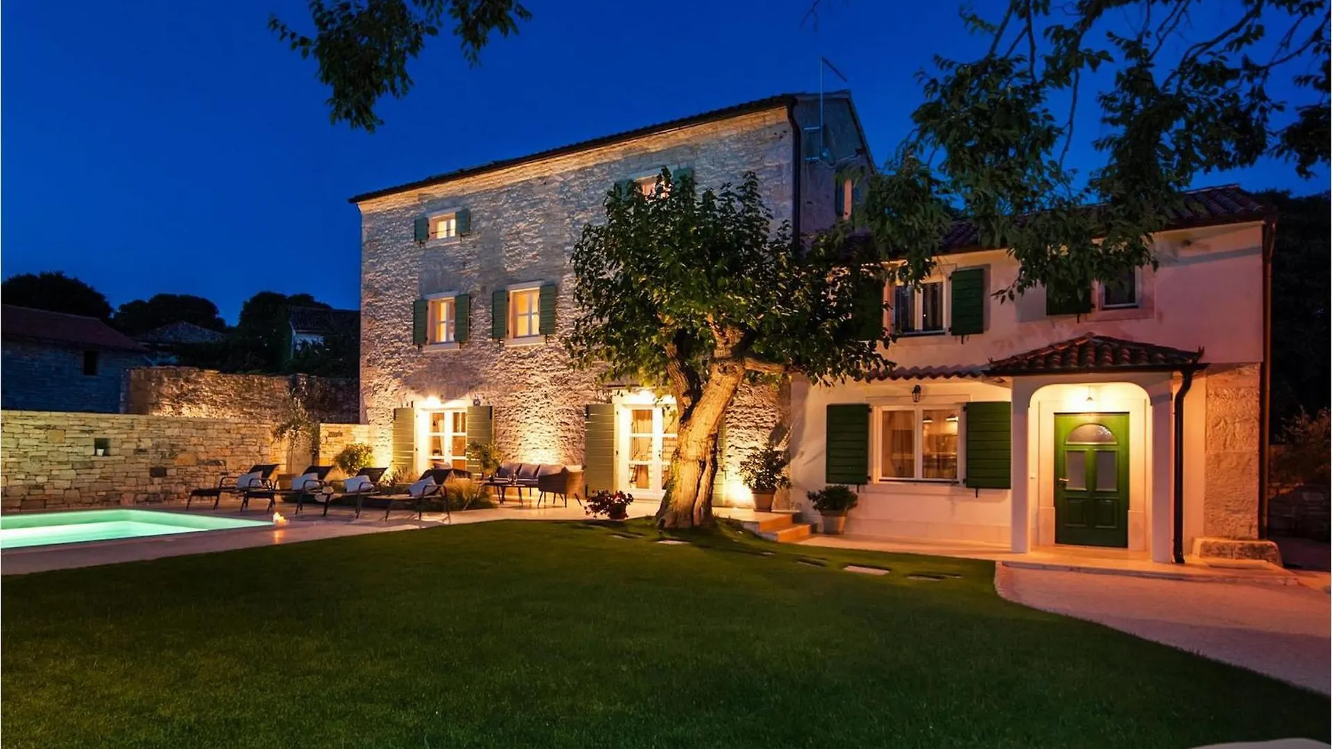 Villa Luvi Rovinj 0*,  Croatia