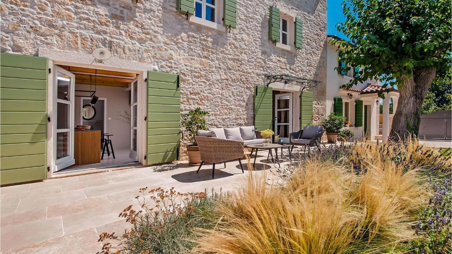 Villa Luvi Rovinj 0*,  Croatia